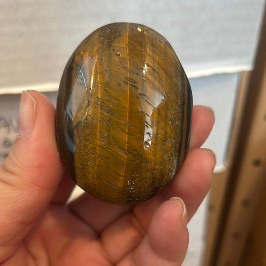 Tiger Eye Palmstone