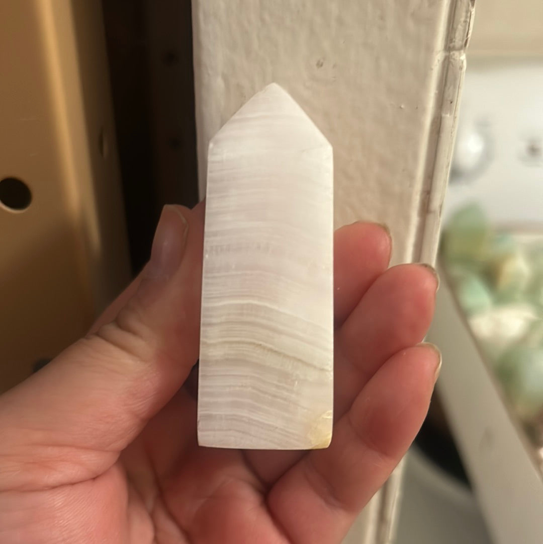 Mangano Calcite Tower