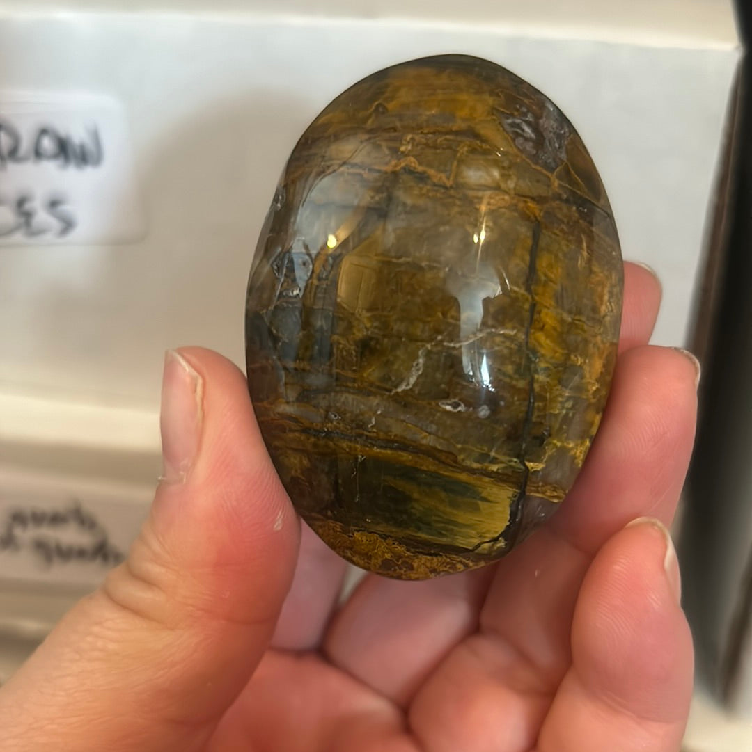 Pietersite Palmstone